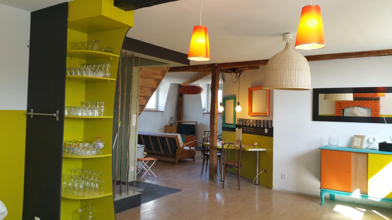 29 Color'Appart Caudry Exterior photo
